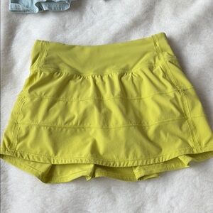 Yellow lululemon skirt
